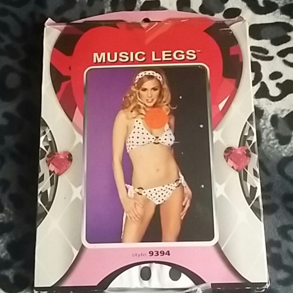 Polka dot halter top and bottoms with head band
